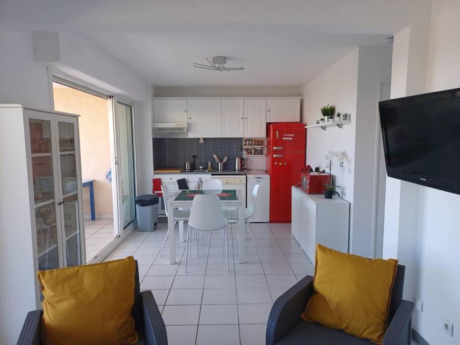 Plain-Pied, Terrasse, Piscine, Pleine Vue Mer, Plage A 6' A Pied, Parking, Wifi Fleury  Bagian luar foto